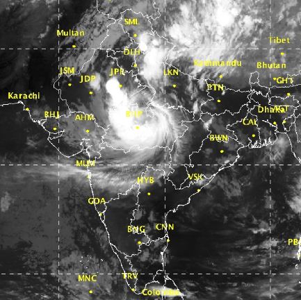 Scattered Light Rain Likely in Gujarat Over the Week: IMD Forecast