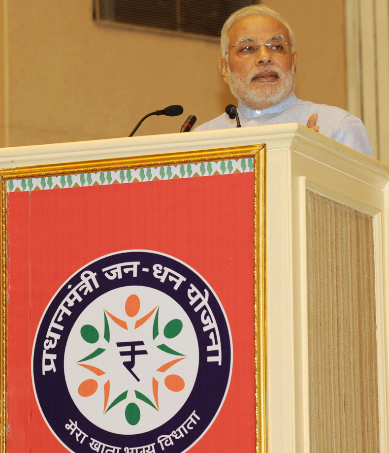 Prime Minister Narendra Modi launching Jan Dhan Yojna