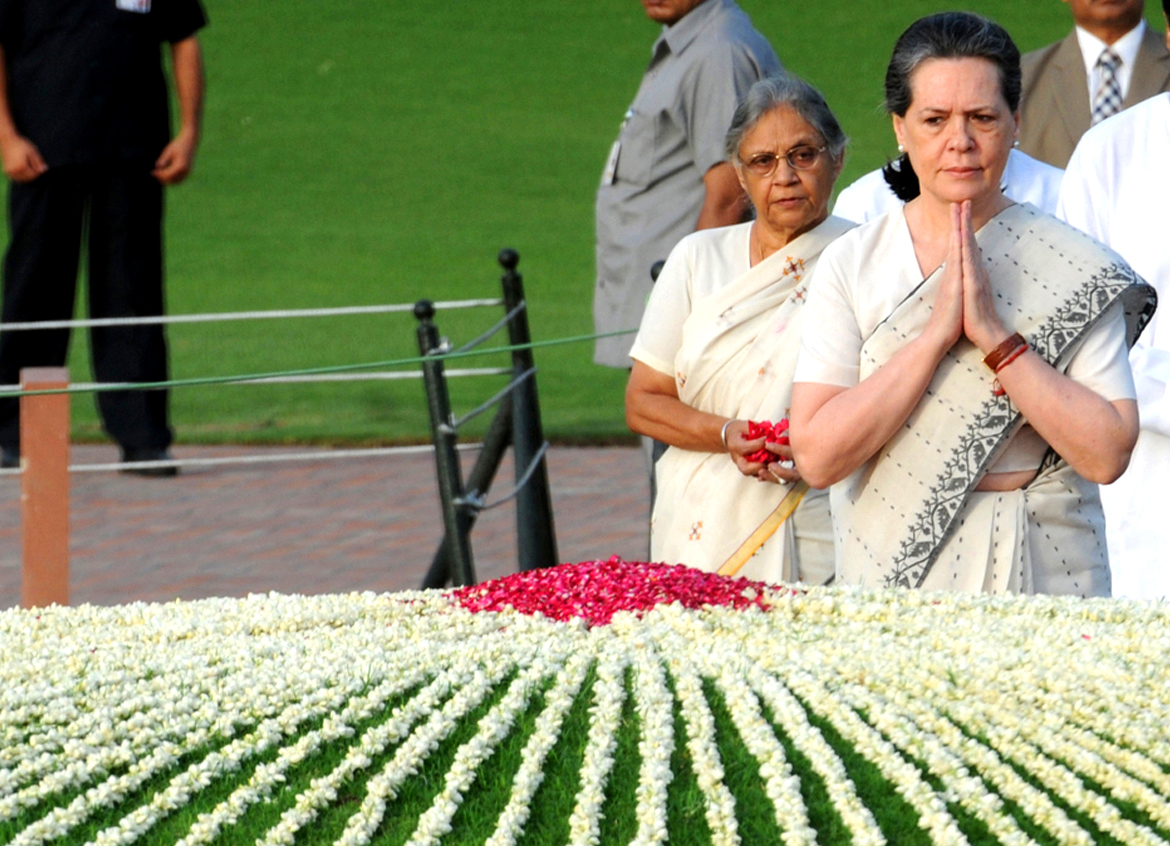 SPG cover to Sonia, Rahul, Priyanka withdrawn, it will be replaced with Z+ security
