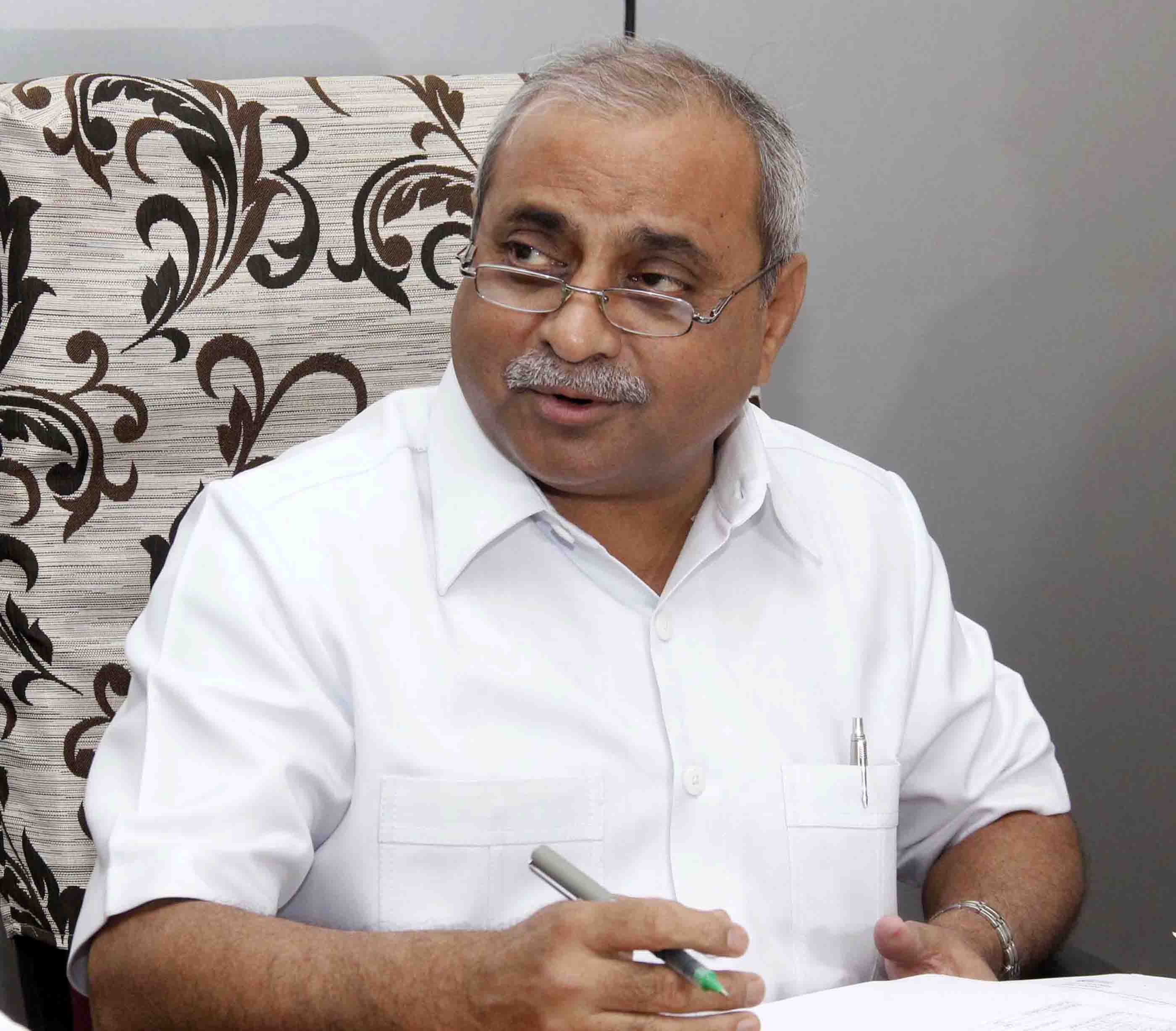 Ashok Gehlot as Rajasthan CM had tried to keep North Gujarat thirsty: Nitin Patel releases letter
