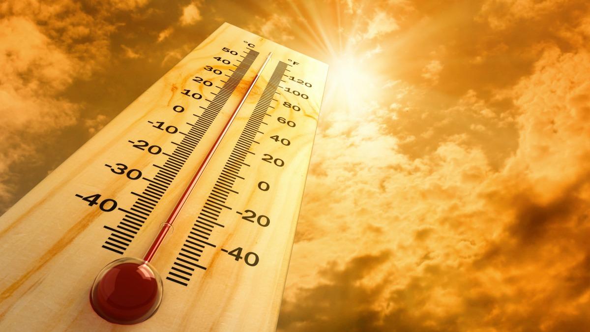 IMD predicts high temperature heat wave in Gujarat through the week