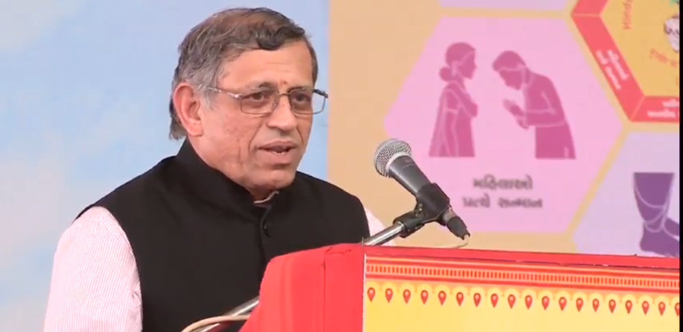 S Gurumurthy in Gujarat explains the idea behind Hindu Spiritual and Service Fair