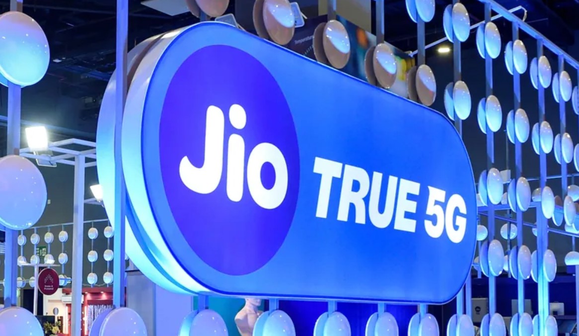 Reliance Jio posts Rs 5,208 Crore profit for Q3; a 12.3% YoY increase