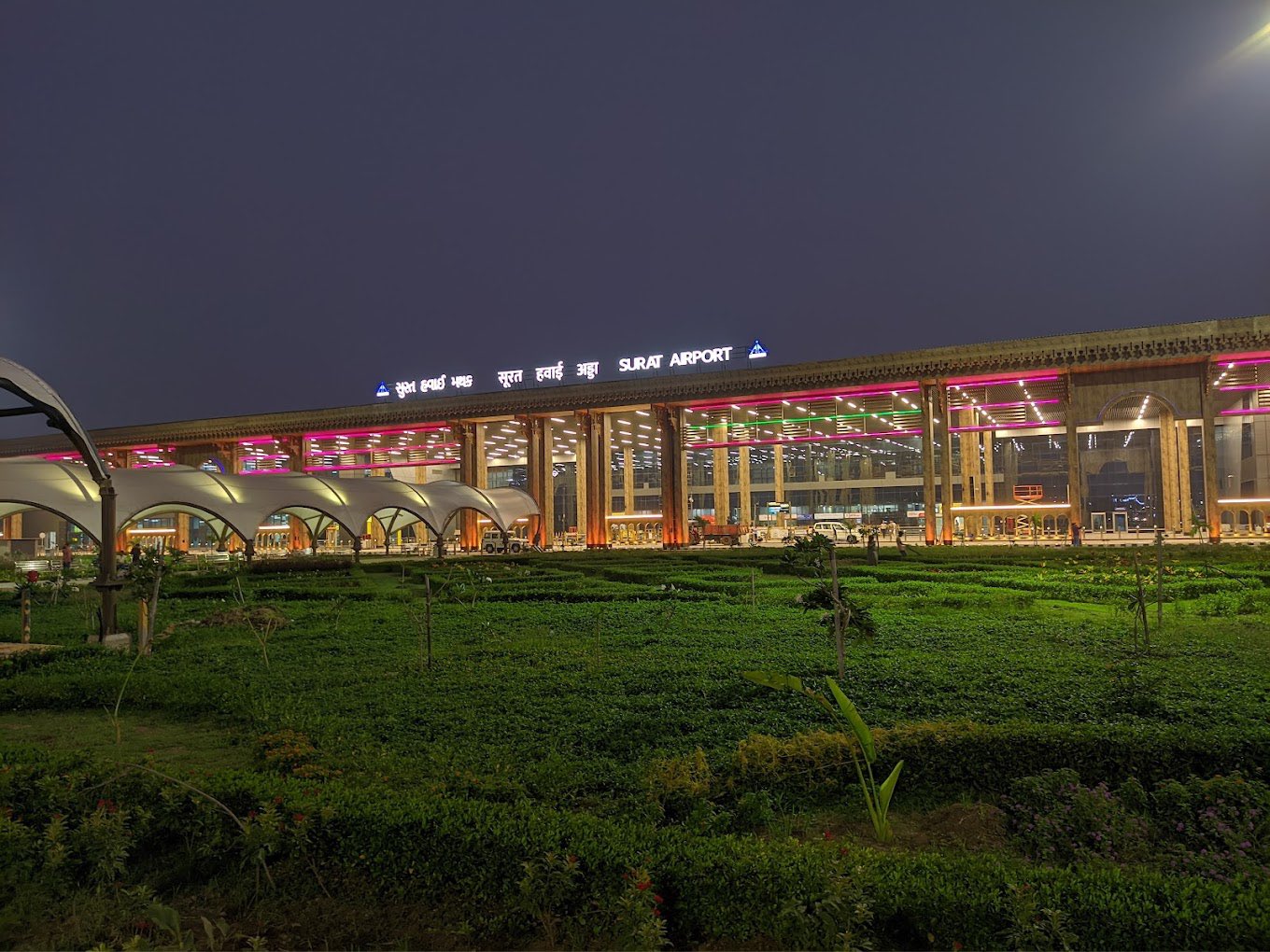 West Bengal held at Surat Airport for smoking on flight